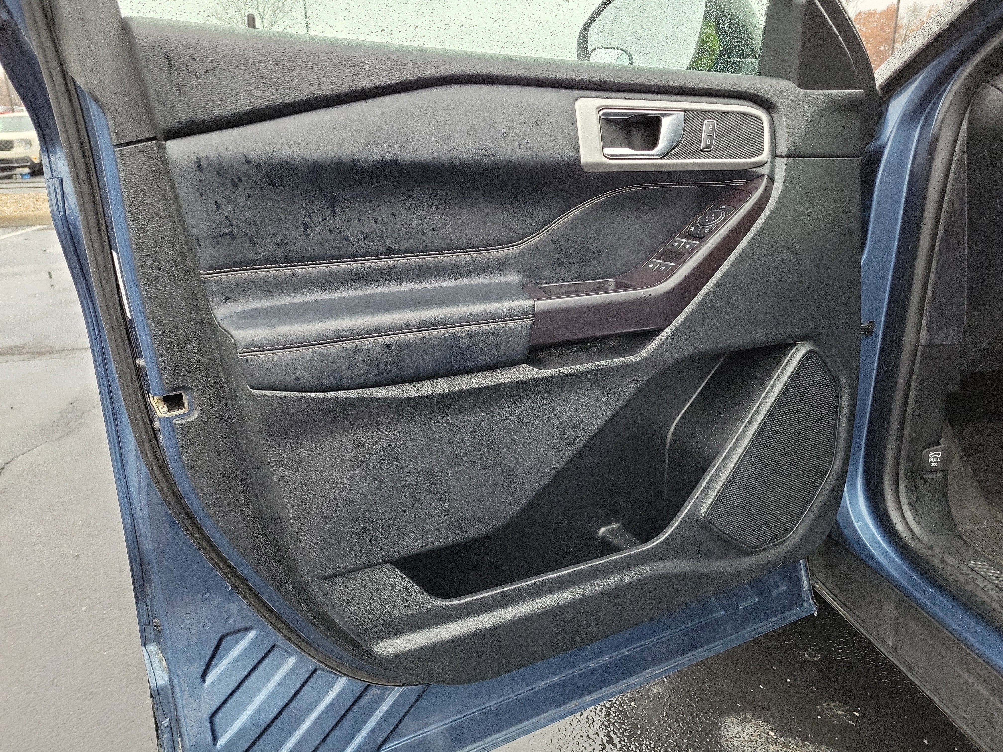 Certified 2020 Ford Explorer XLT w/ Equipment Group 202A image 18