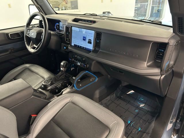 Certified 2024 Ford Bronco Black Diamond image 21