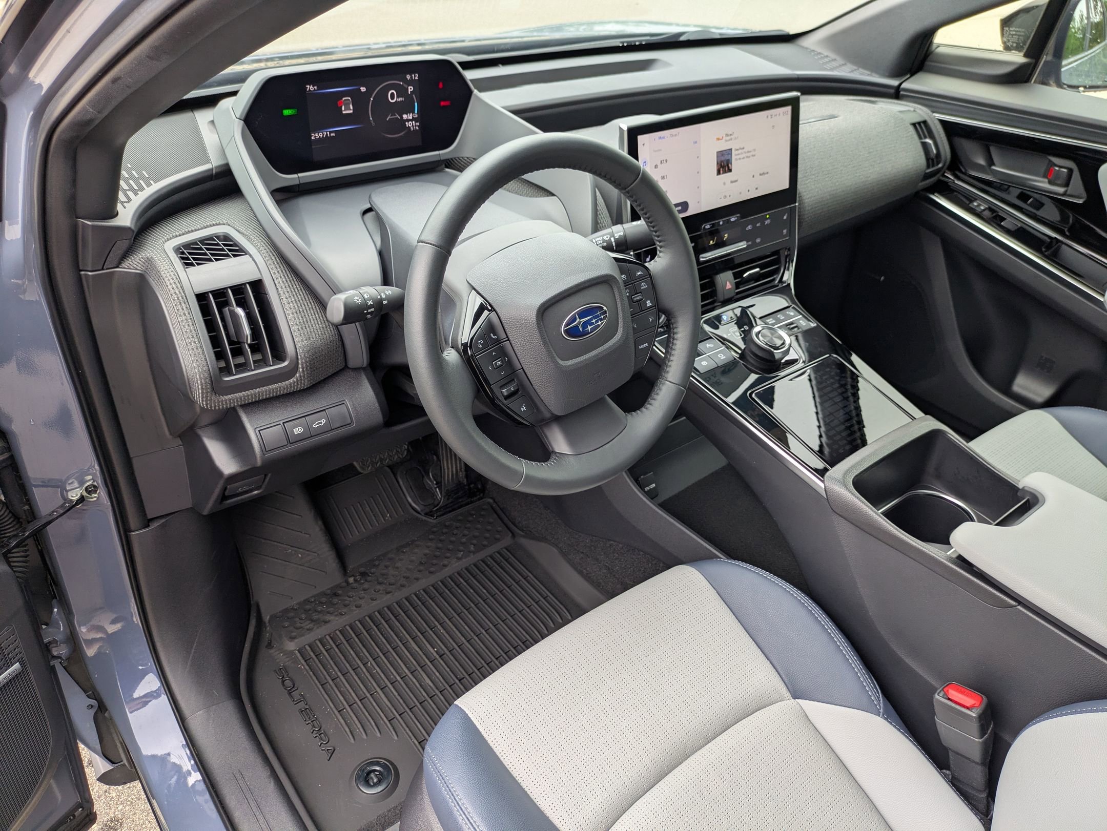 Used 2023 Subaru Solterra AWD image 15