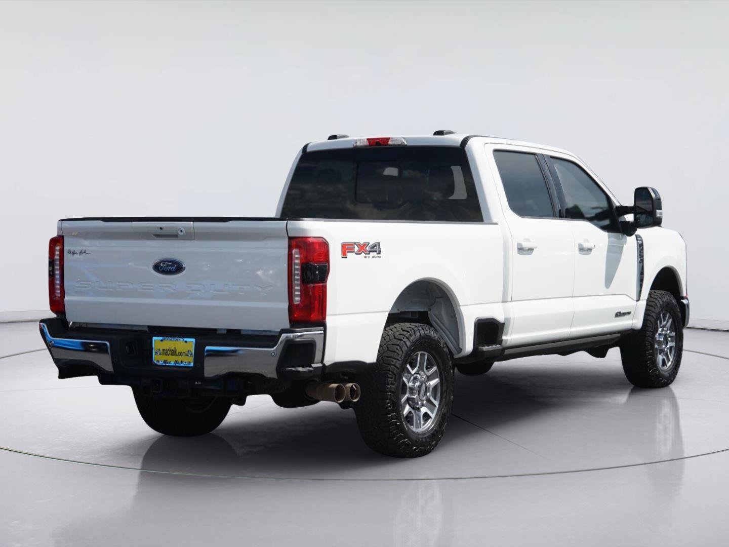 Certified 2024 Ford F250 Lariat w/ FX4 Off-Road Package AWD/4WD image 6