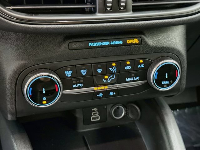 Certified 2025 Ford Escape ST-Line AWD/4WD image 16
