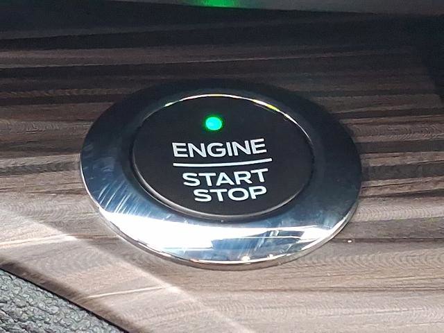 Certified 2021 Ford Explorer Limited w/ Equipment Group 301A image 24