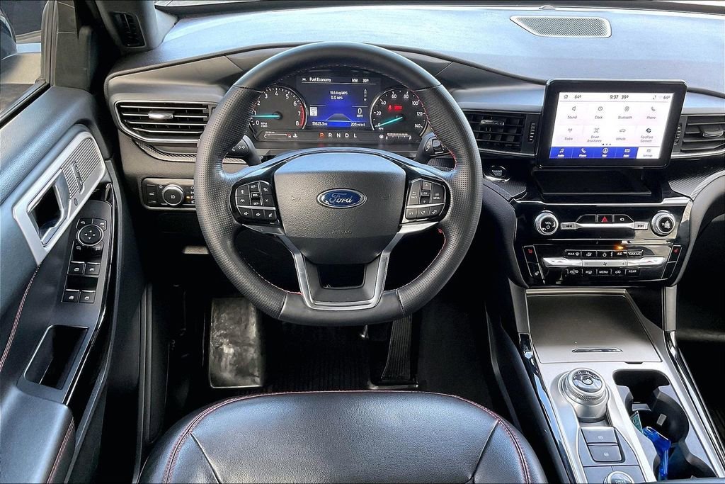 Certified 2022 Ford Explorer ST-Line image 4