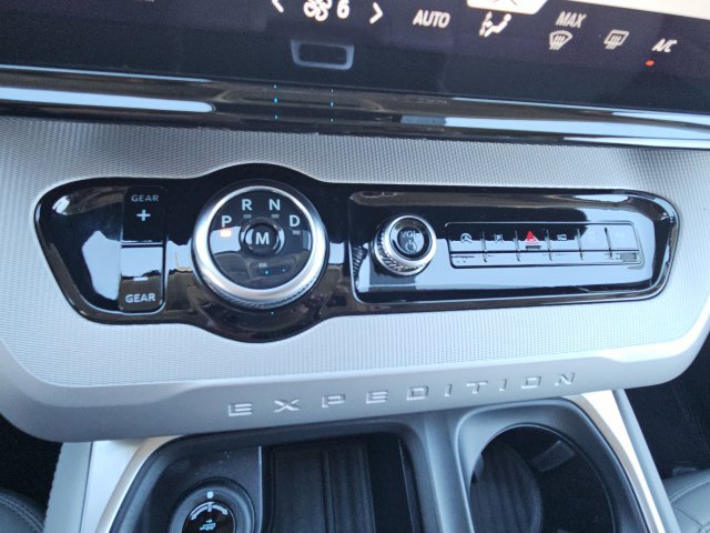 Certified 2026 Ford Expedition Active RWD image 16