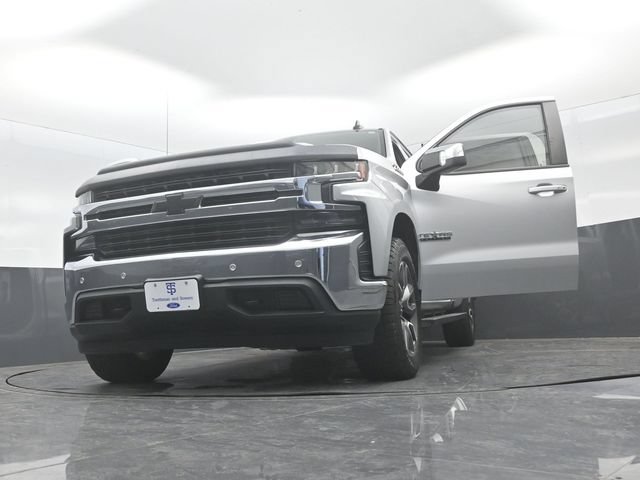Used 2020 Chevrolet Silverado 1500 LT w/ Texas Edition AWD/4WD image 29