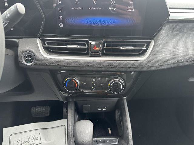 Used 2025 Chevrolet TrailBlazer LT AWD/4WD image 25