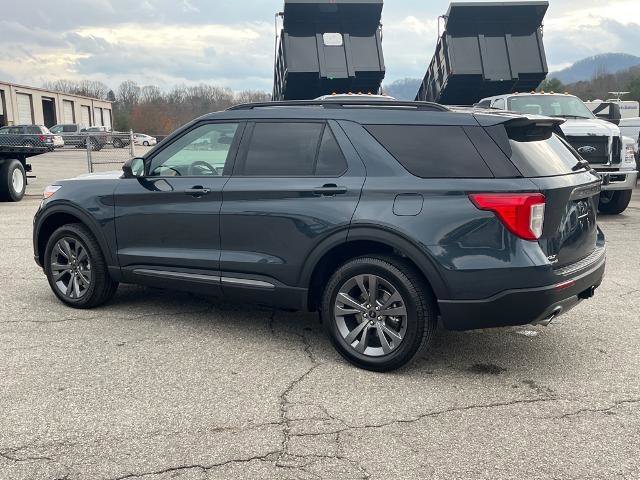 Certified 2023 Ford Explorer XLT w/ Equipment Group 202A image 4
