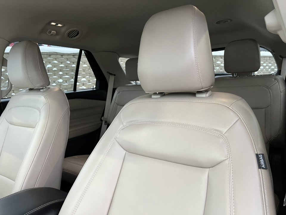 Certified 2023 Ford Explorer XLT w/ Equipment Group 202A image 14