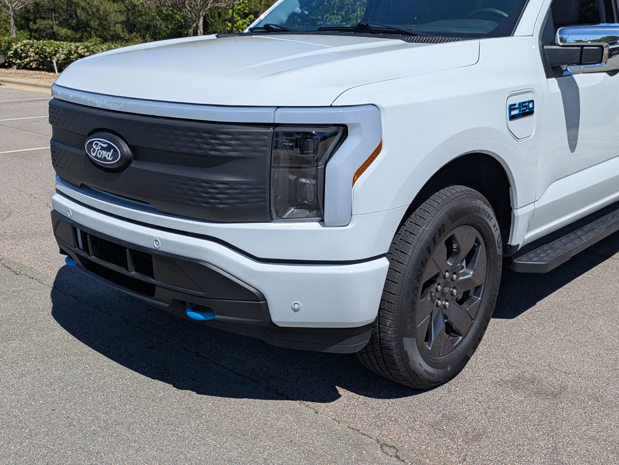 Certified 2025 Ford F150 Lightning Flash AWD/4WD image 2