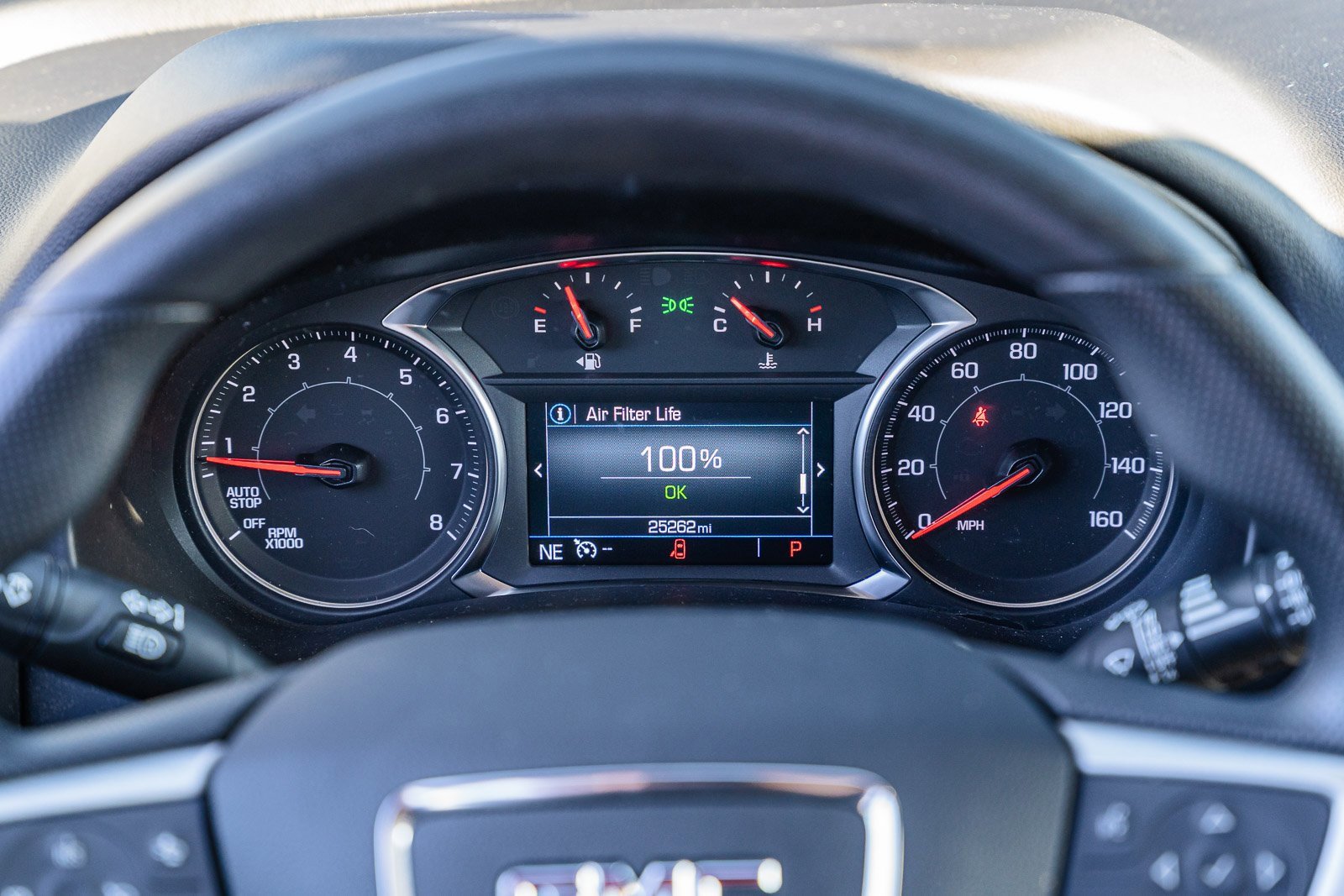 Used 2024 GMC Terrain SLE w/ Driver Convenience Package image 24