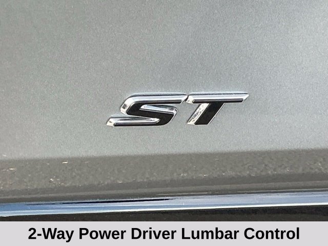 Used 2026 Buick Encore GX Sport Touring w/ Advanced Technology Package FWD image 14