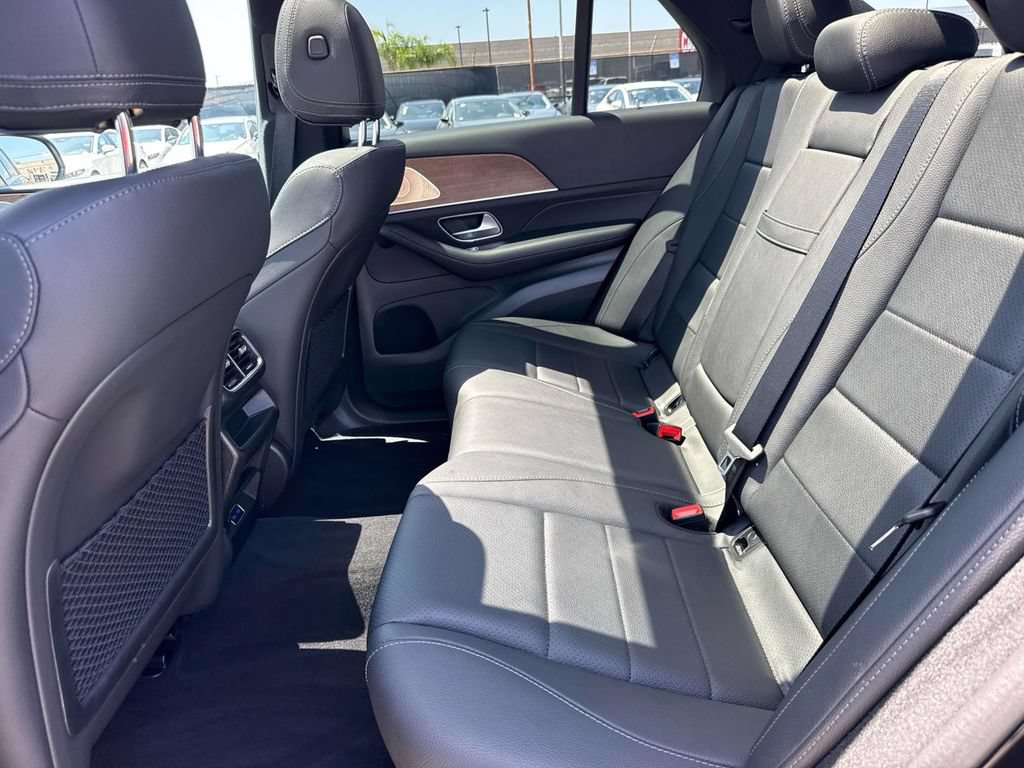 Used 2025 Mercedes-Benz GLE 350 4MATIC image 12