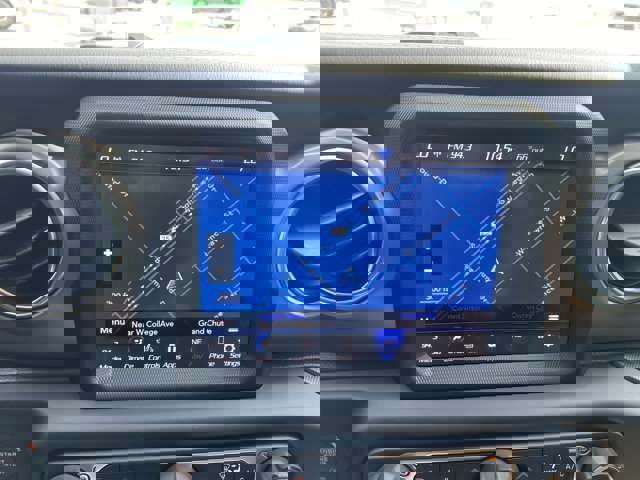 Used 2021 Jeep Wrangler Rubicon w/ Uconnect 4C Nav & Sound Group AWD/4WD image 17