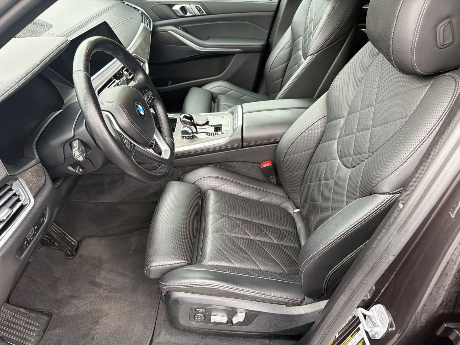 Used 2023 BMW X5 xDrive40i w/ Premium Package AWD/4WD image 5