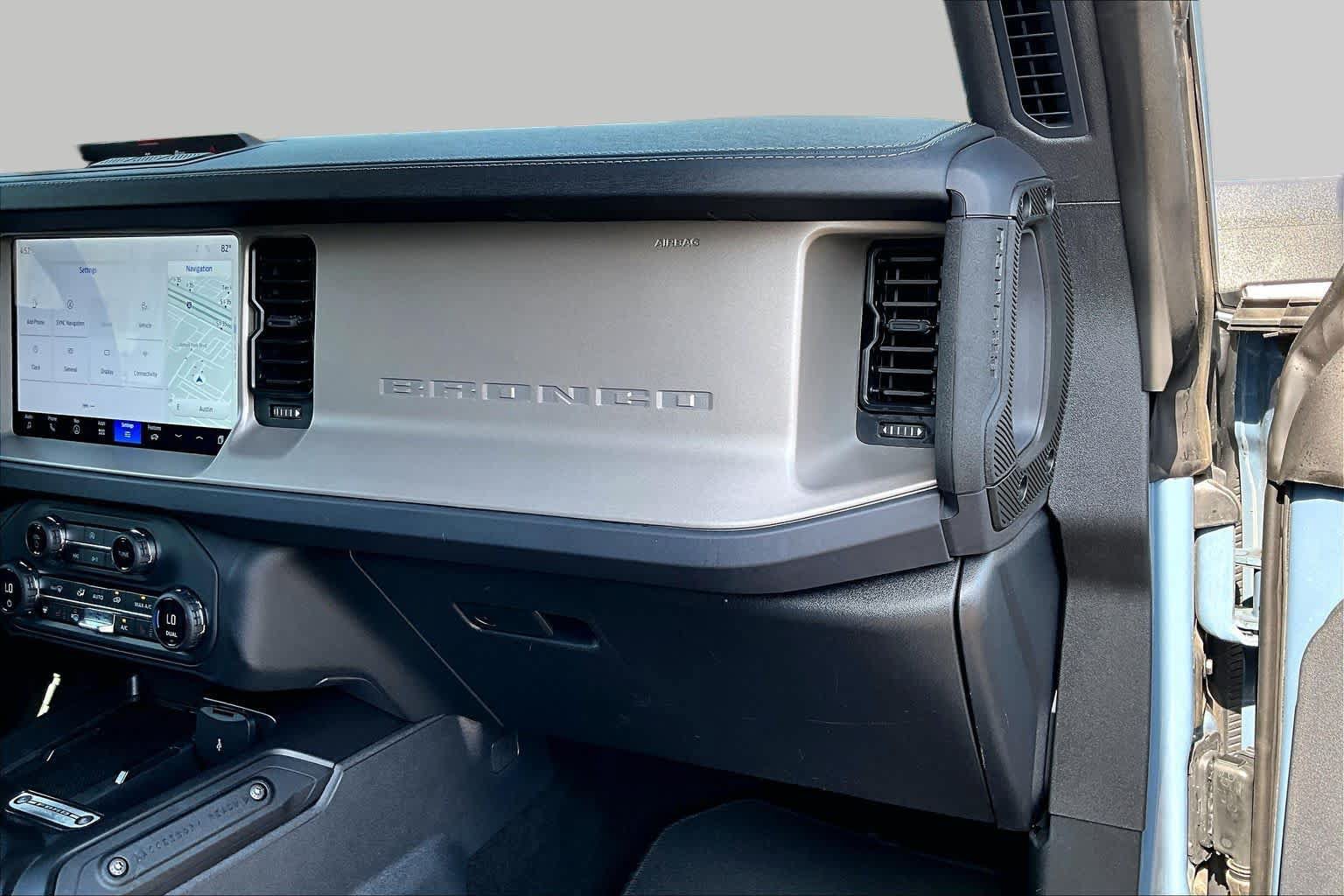 Certified 2025 Ford Bronco Outer Banks AWD/4WD image 19