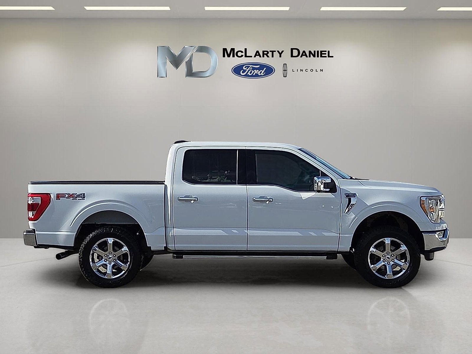 Certified 2021 Ford F150 Lariat image 6