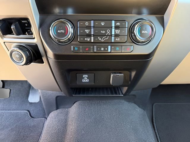 Certified 2021 Ford F250 Lariat w/ Tremor Off-Road Package image 35