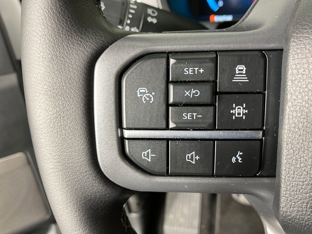 Certified 2025 Ford F150 Lariat image 17