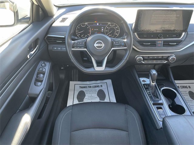 Used 2024 Nissan Altima 2.5 SV w/ SV Premium Package image 11