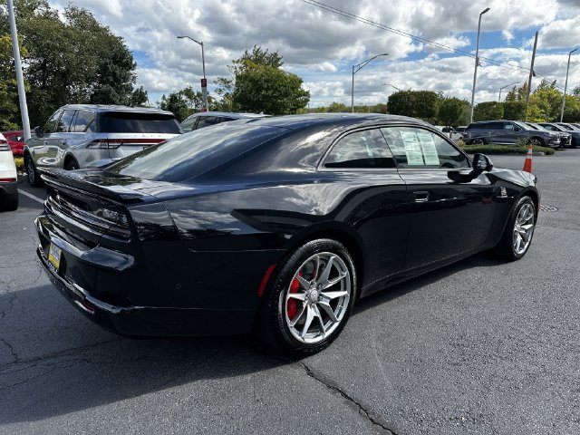 Used 2024 Dodge Charger Daytona Scat Pack w/ Plus Group AWD/4WD image 5