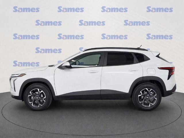 Used 2025 Chevrolet Trax LT w/ Driver Confidence Package FWD image 7