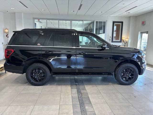 Certified 2022 Ford Expedition Timberline image 6