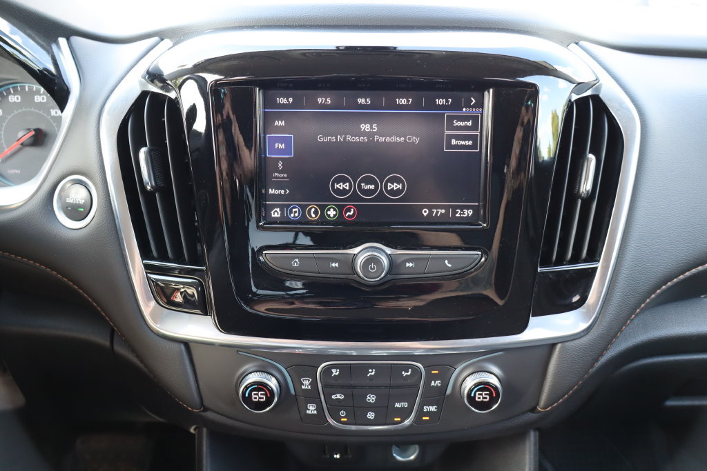 Used 2020 Chevrolet Traverse LS AWD/4WD image 6