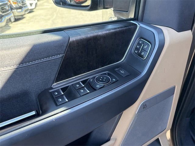 Certified 2023 Ford F250 Lariat w/ Chrome Package image 23