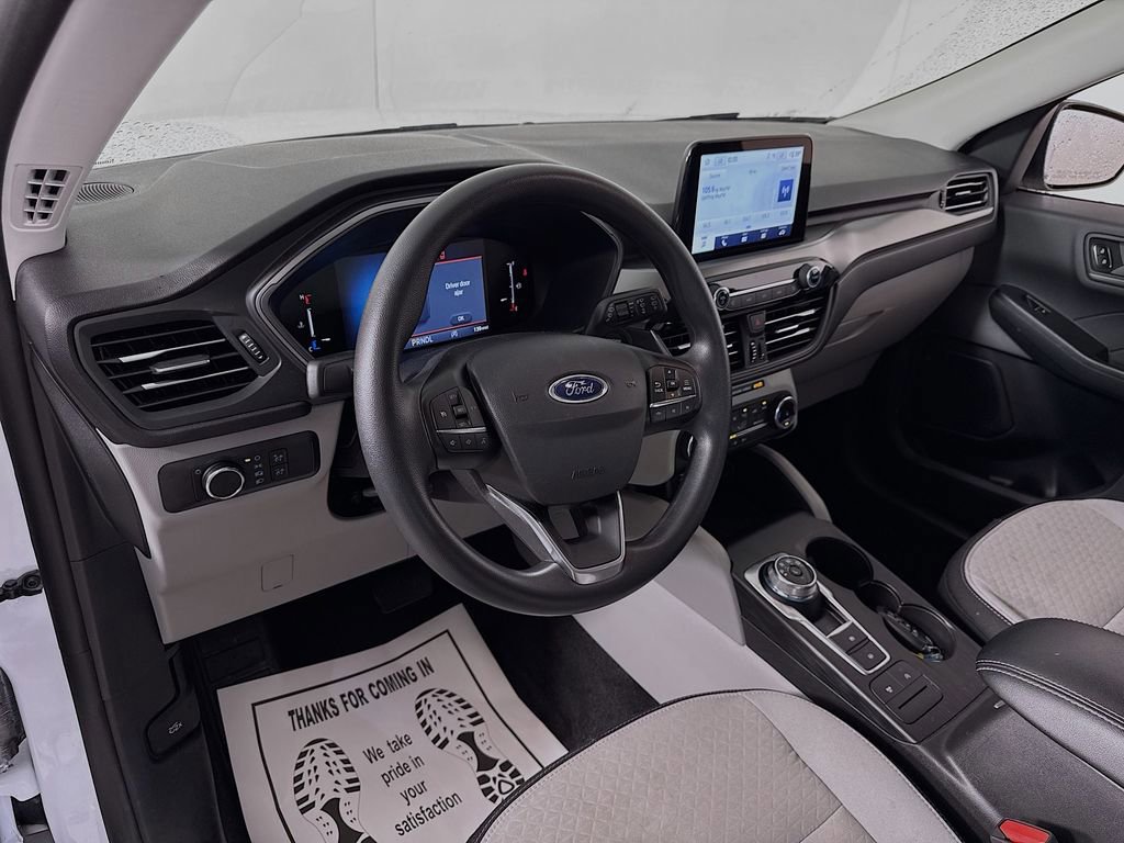 Certified 2025 Ford Escape Active image 13