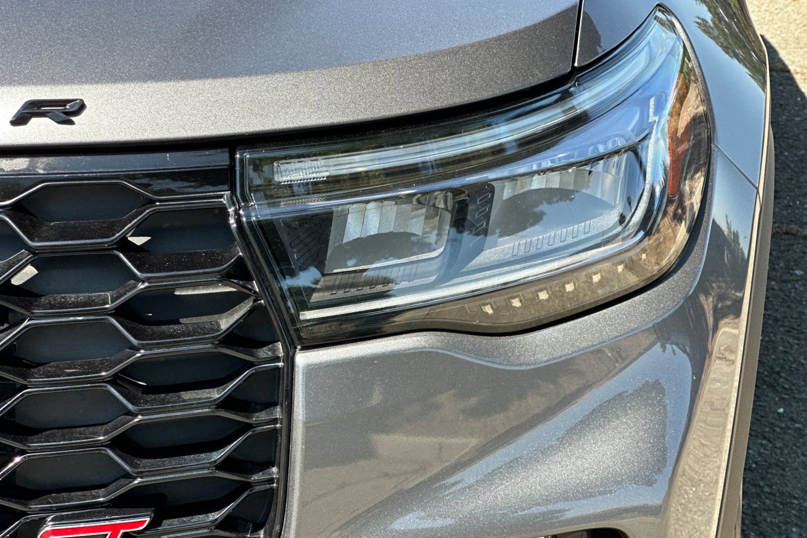 Certified 2025 Ford Explorer ST AWD/4WD image 56
