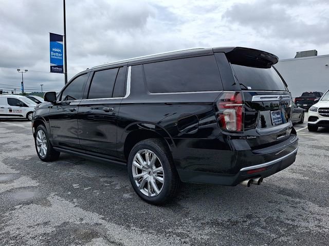 Used 2021 Chevrolet Suburban High Country AWD/4WD image 9