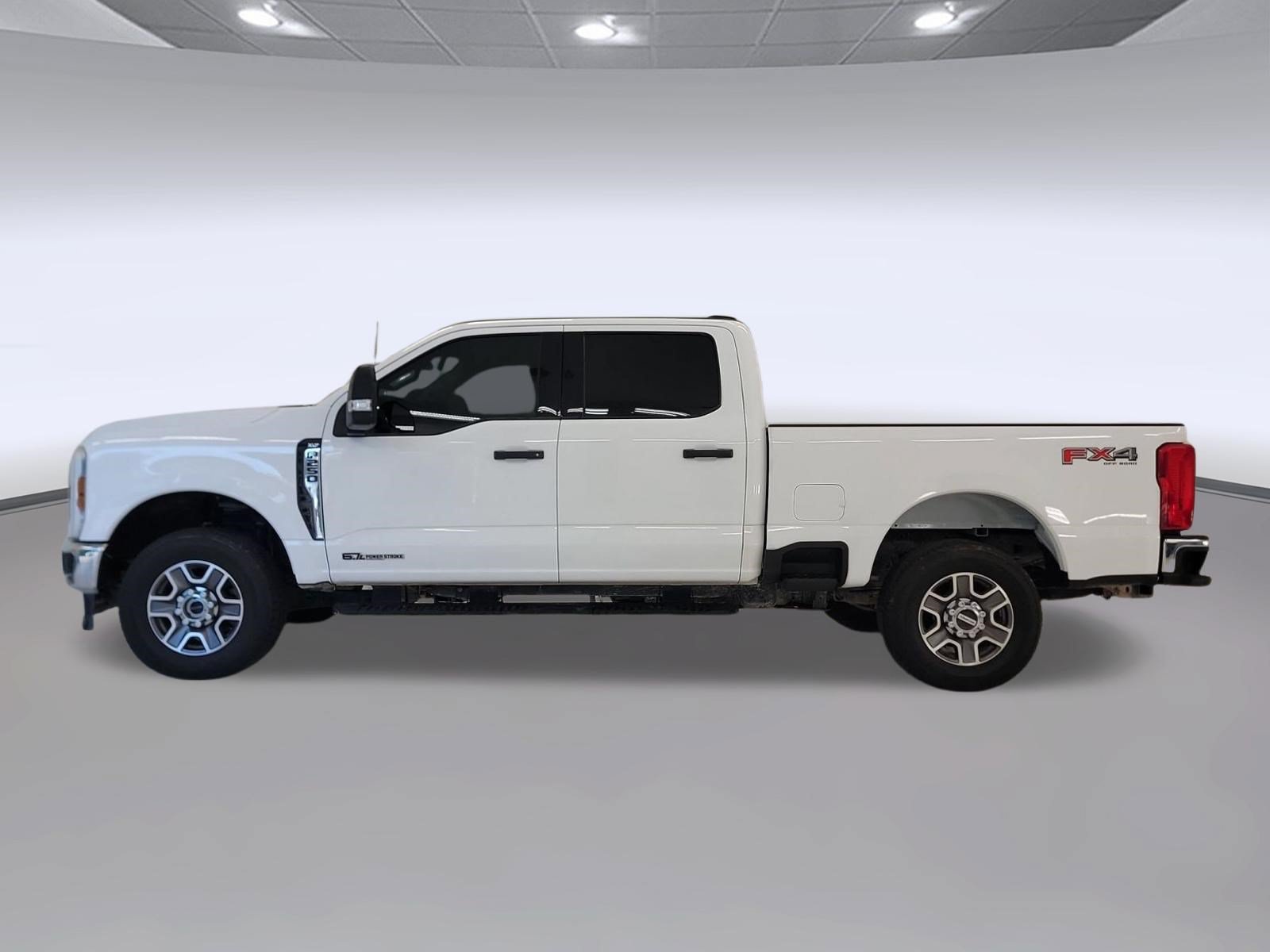 Certified 2025 Ford F250 XLT w/ FX4 Off-Road Package AWD/4WD image 2