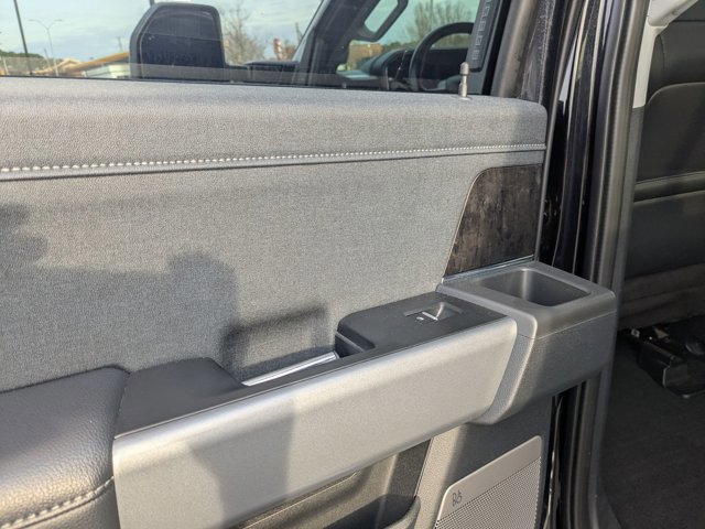 Certified 2024 Ford F250 Lariat w/ FX4 Off-Road Package image 28