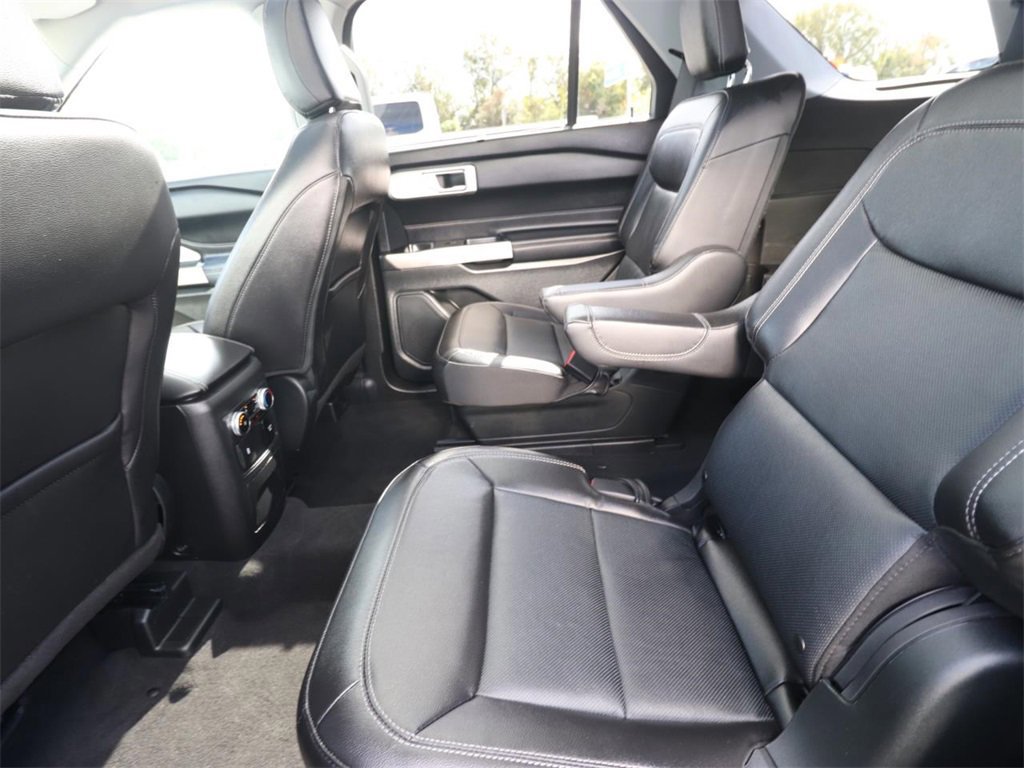 Certified 2023 Ford Explorer Limited w/ Limited Technology Package image 14