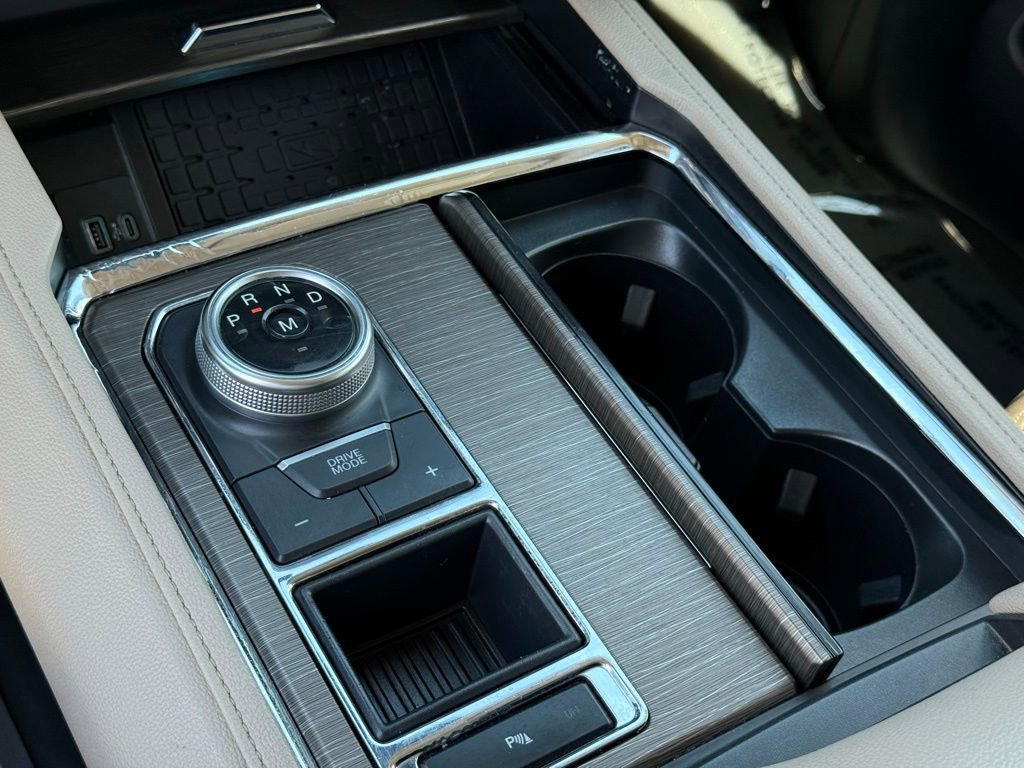 Certified 2024 Ford Expedition Limited RWD image 12