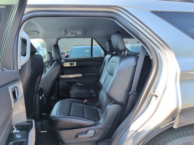 Certified 2023 Ford Explorer Limited w/ Limited Technology Package AWD/4WD image 15