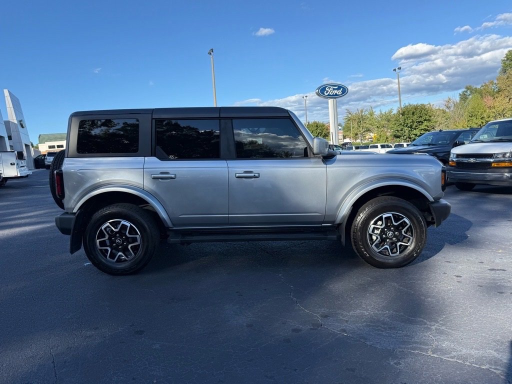 Certified 2024 Ford Bronco Outer Banks image 3