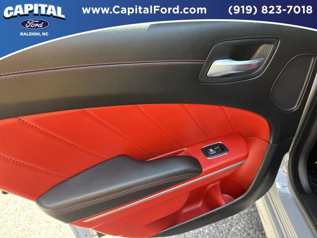 Used 2022 Dodge Charger Scat Pack w/ Dynamics Package RWD image 17