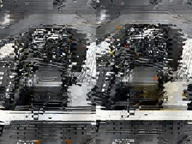 Certified 2022 Ford Explorer XLT w/ Equipment Group 202A image 24