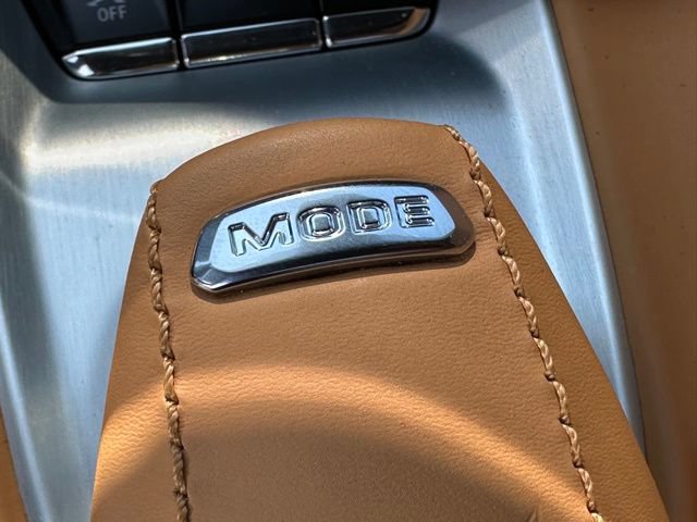Used 2023 Chevrolet Corvette Stingray Premium Conv w/ Z51 Performance Package RWD image 25