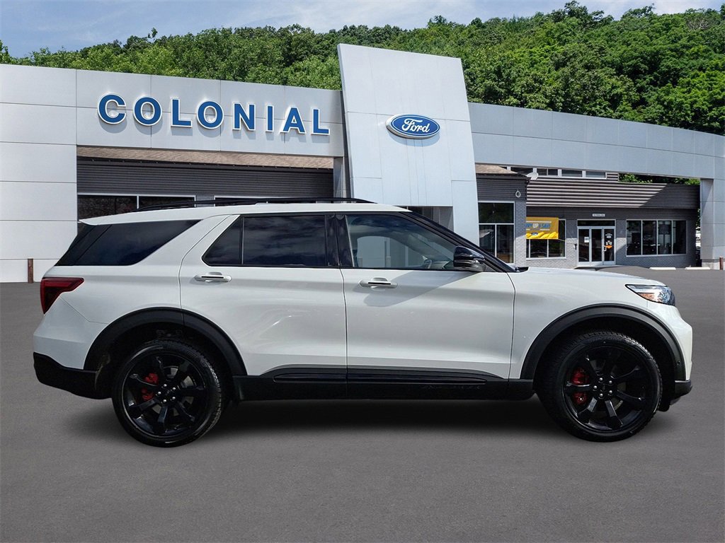 Certified 2022 Ford Explorer ST w/ Equipment Group 401A image 5