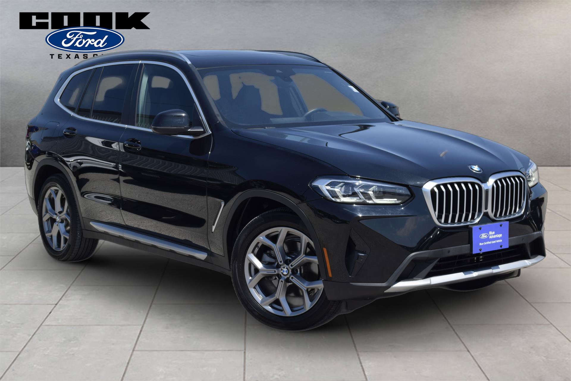 Used 2024 BMW X3 sDrive30i RWD image 3