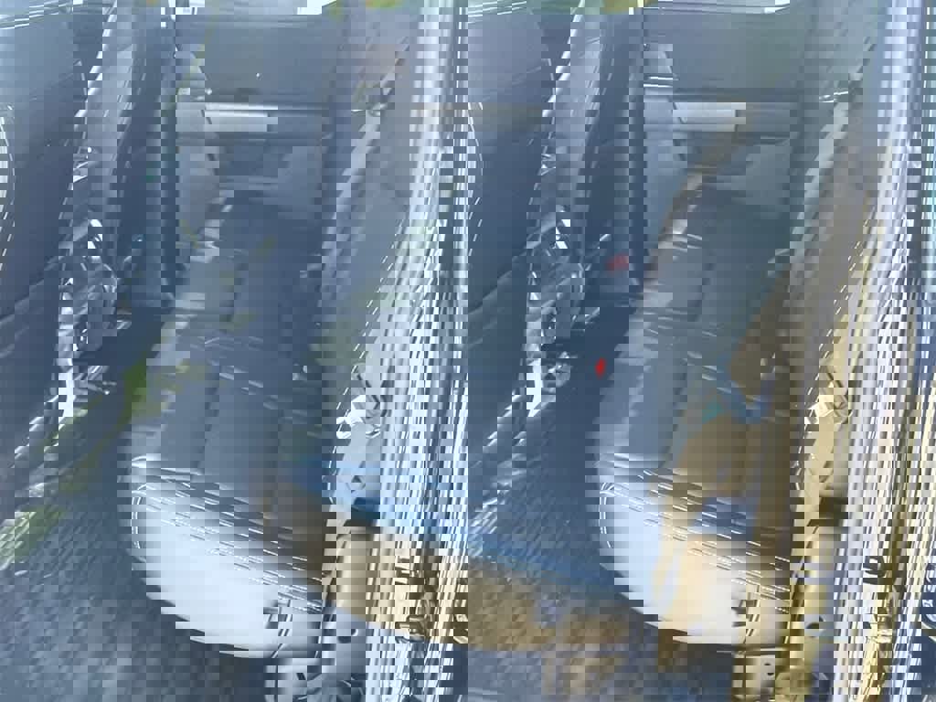 Certified 2022 Ford F150 XLT w/ Equipment Group 302A High image 17