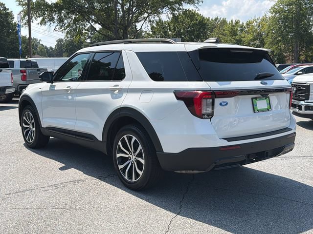 Certified 2025 Ford Explorer ST-Line AWD/4WD image 6