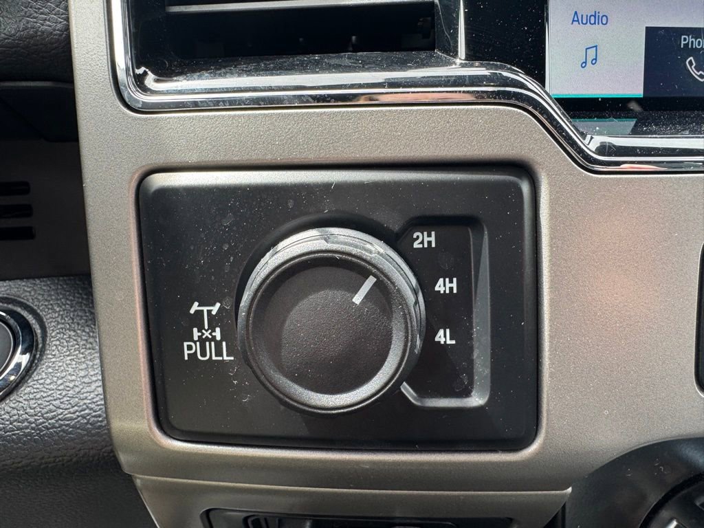 Certified 2022 Ford F350 Lariat w/ Lariat Ultimate Package AWD/4WD image 25
