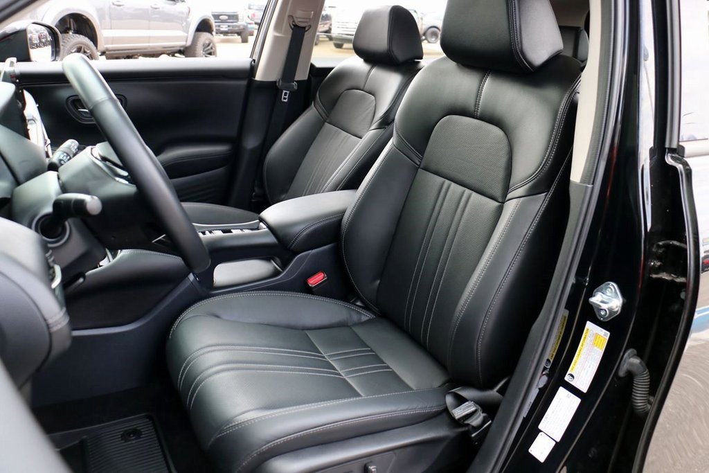 Used 2025 Honda HR-V EX-L image 17