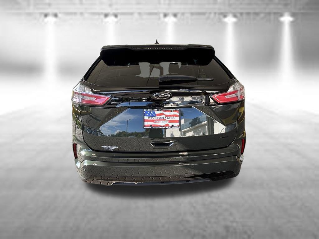 Certified 2024 Ford Edge SE w/ Black Appearance Package AWD/4WD image 5
