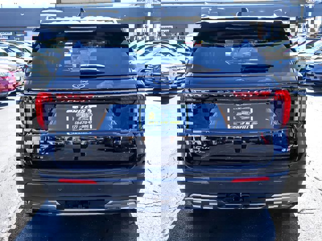 Certified 2025 Ford Explorer Active w/ Active Comfort Package image 3