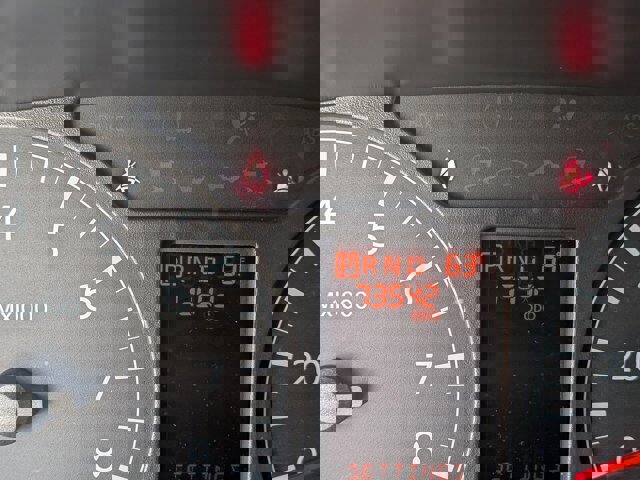 Used 2018 Nissan NV 2500 SV image 20