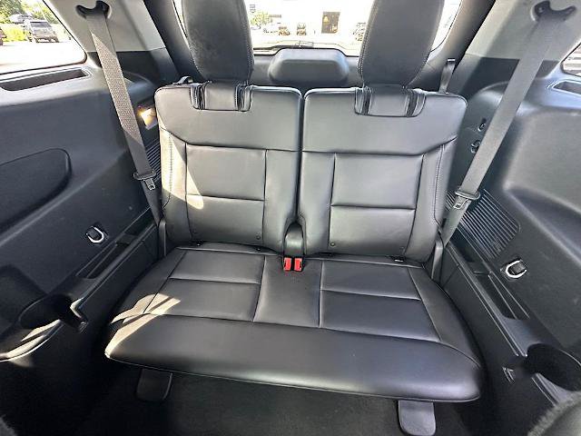 Certified 2023 Ford Explorer XLT w/ Equipment Group 202A AWD/4WD image 19